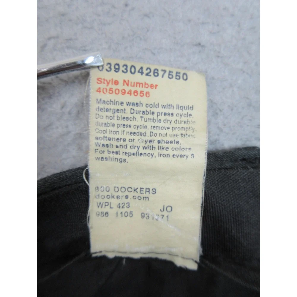 Dockers pleated relaxed